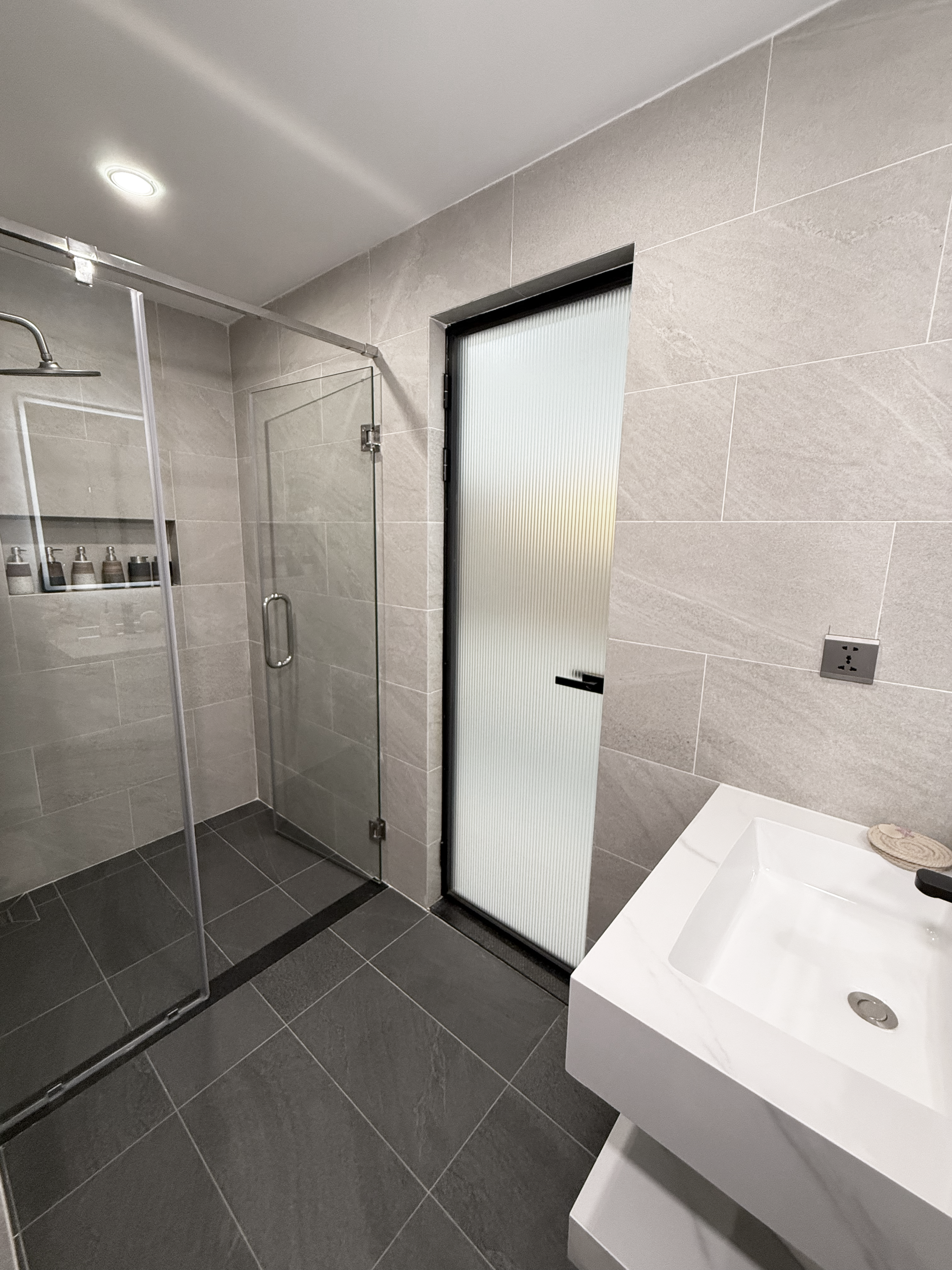Bathroom at Kingston Royale